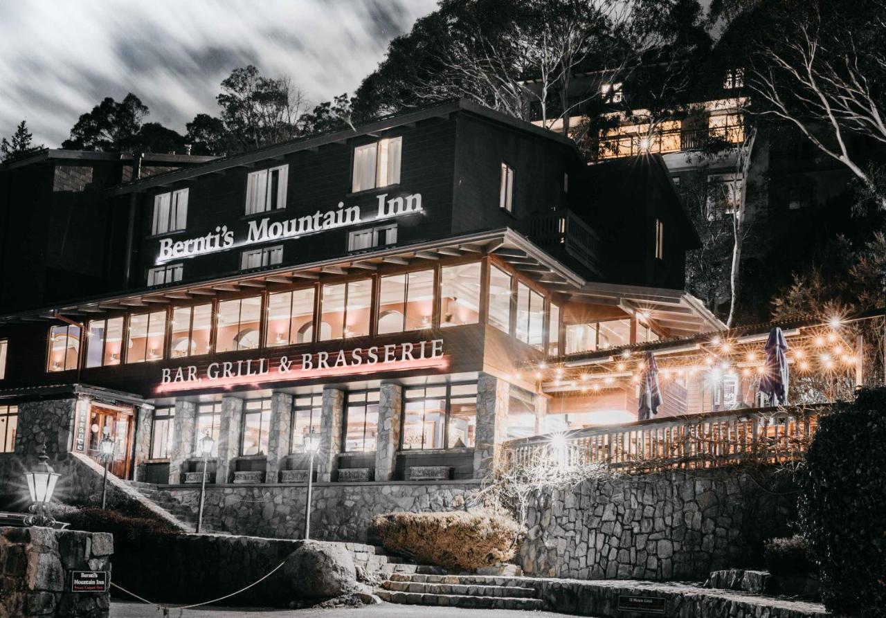 Bernti'S Mountain Inn Thredbo Exterior photo